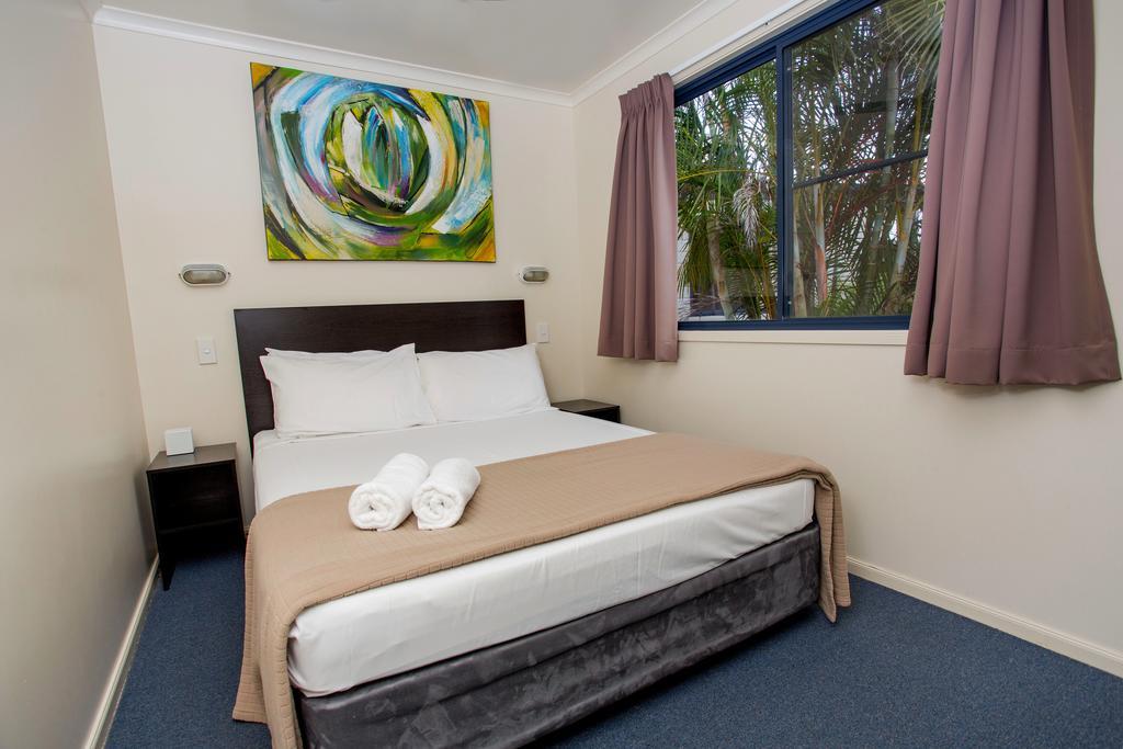 Lakeside Forster Holiday Park ภายนอก รูปภาพ