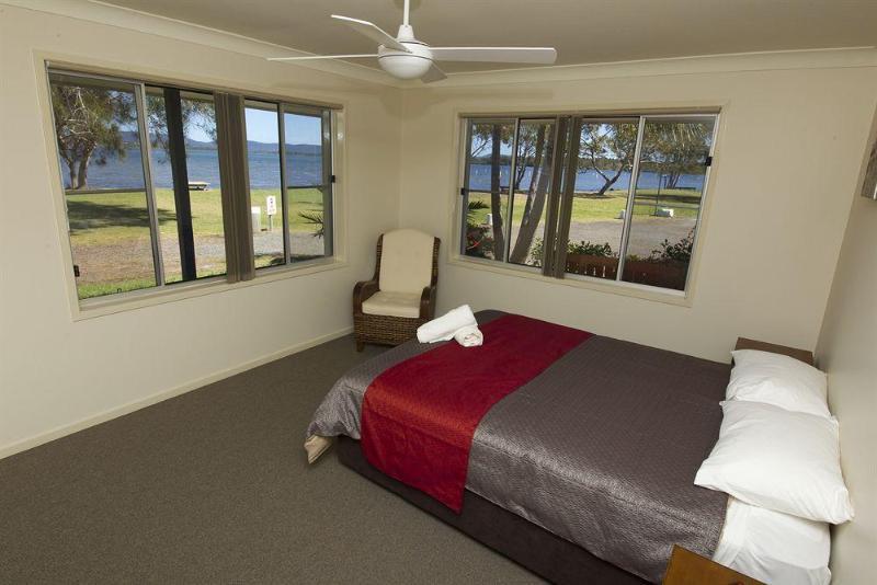Lakeside Forster Holiday Park ภายนอก รูปภาพ